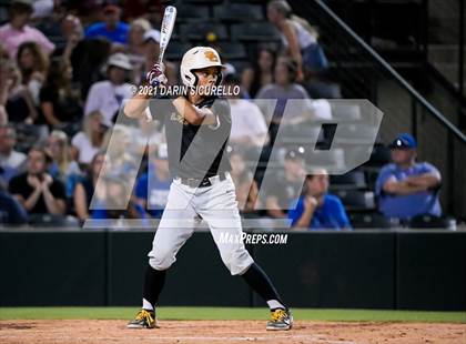Thumbnail 3 in Salpointe Catholic vs Mesquite (AIA 4A Final) photogallery.