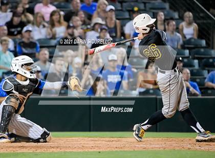 Thumbnail 3 in Salpointe Catholic vs Mesquite (AIA 4A Final) photogallery.