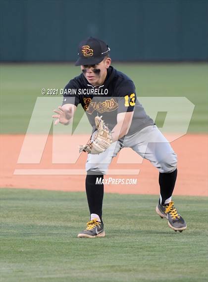Thumbnail 3 in Salpointe Catholic vs Mesquite (AIA 4A Final) photogallery.