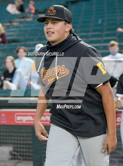 Thumbnail 3 in Salpointe Catholic vs Mesquite (AIA 4A Final) photogallery.