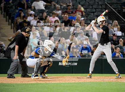 Thumbnail 3 in Salpointe Catholic vs Mesquite (AIA 4A Final) photogallery.