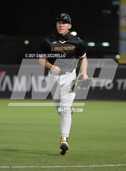 Thumbnail 2 in Salpointe Catholic vs Mesquite (AIA 4A Final) photogallery.