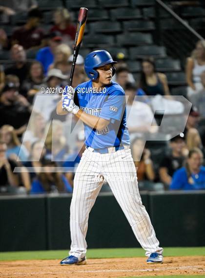Thumbnail 3 in Salpointe Catholic vs Mesquite (AIA 4A Final) photogallery.