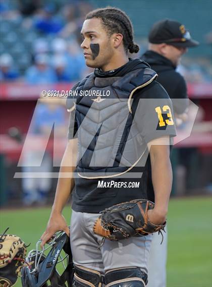 Thumbnail 2 in Salpointe Catholic vs Mesquite (AIA 4A Final) photogallery.