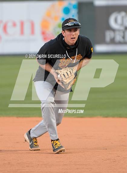 Thumbnail 2 in Salpointe Catholic vs Mesquite (AIA 4A Final) photogallery.