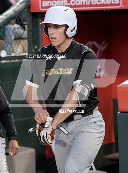 Thumbnail 3 in Salpointe Catholic vs Mesquite (AIA 4A Final) photogallery.