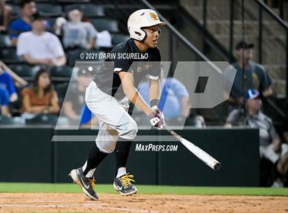 Thumbnail 3 in Salpointe Catholic vs Mesquite (AIA 4A Final) photogallery.