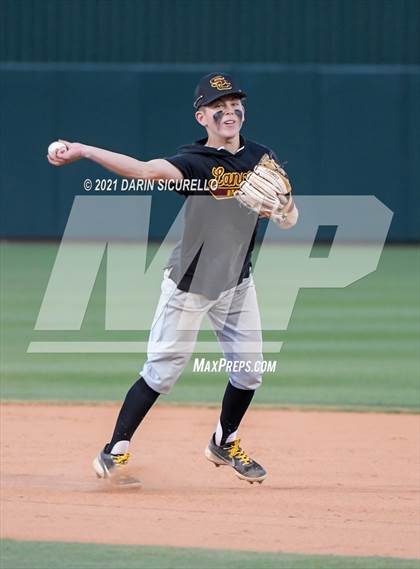 Thumbnail 1 in Salpointe Catholic vs Mesquite (AIA 4A Final) photogallery.