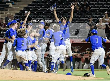 Thumbnail 1 in Salpointe Catholic vs Mesquite (AIA 4A Final) photogallery.