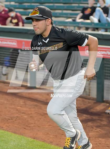 Thumbnail 3 in Salpointe Catholic vs Mesquite (AIA 4A Final) photogallery.