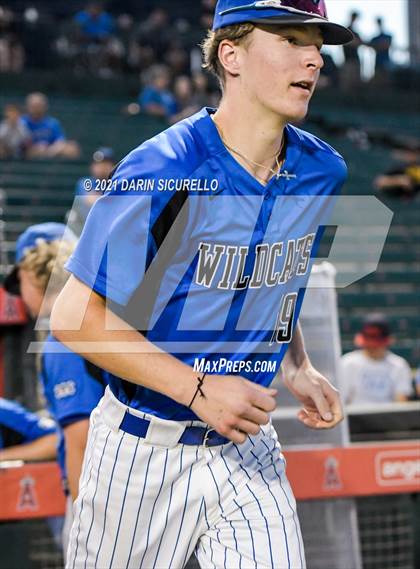 Thumbnail 3 in Salpointe Catholic vs Mesquite (AIA 4A Final) photogallery.