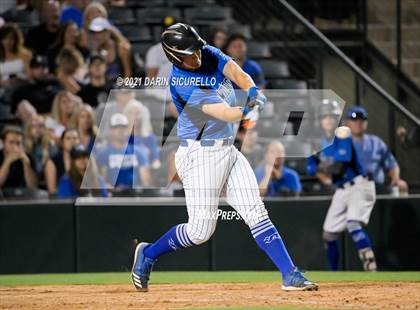 Thumbnail 3 in Salpointe Catholic vs Mesquite (AIA 4A Final) photogallery.