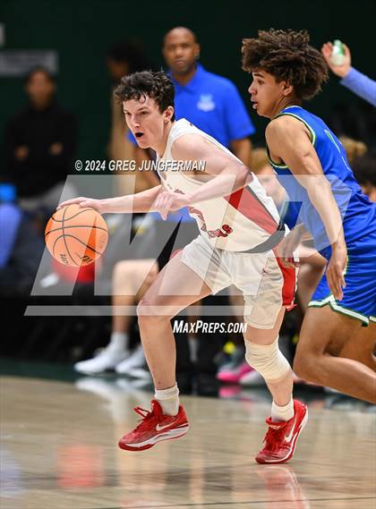 Thumbnail 1 in University vs. Branson (University of San Francisco - Memorial Gym) photogallery.