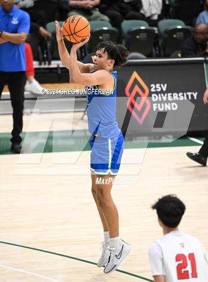 Thumbnail 1 in University vs. Branson (University of San Francisco - Memorial Gym) photogallery.