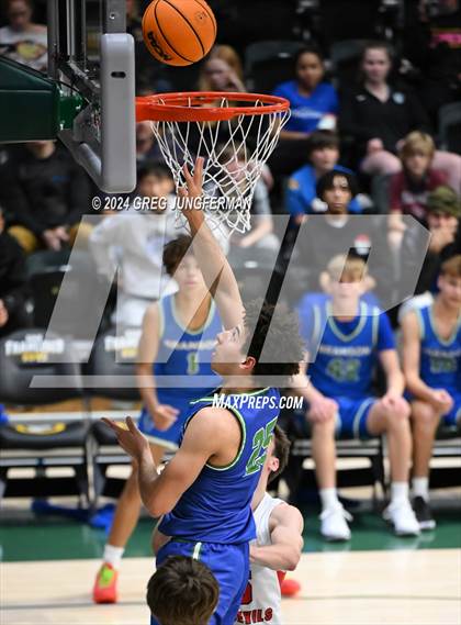 Thumbnail 2 in University vs. Branson (University of San Francisco - Memorial Gym) photogallery.