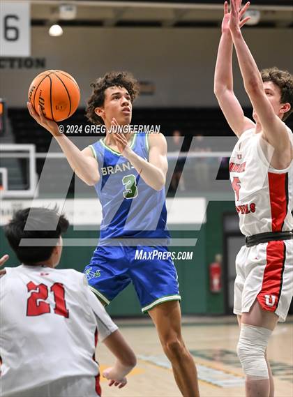 Thumbnail 2 in University vs. Branson (University of San Francisco - Memorial Gym) photogallery.