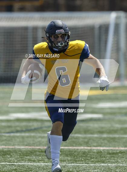 Thumbnail 3 in Mount Sinai @ Shoreham-Wading River (Conference IV Championship) photogallery.