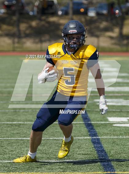 Thumbnail 1 in Mount Sinai @ Shoreham-Wading River (Conference IV Championship) photogallery.