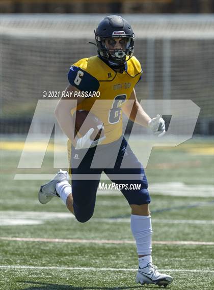 Thumbnail 1 in Mount Sinai @ Shoreham-Wading River (Conference IV Championship) photogallery.
