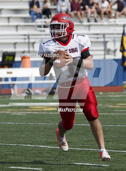 Thumbnail 1 in Mount Sinai @ Shoreham-Wading River (Conference IV Championship) photogallery.