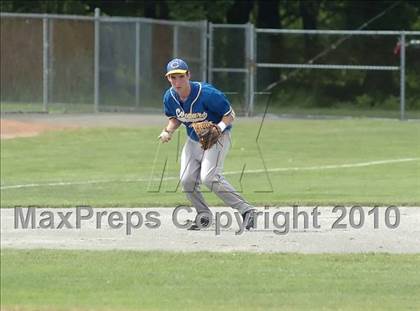 Thumbnail 1 in Haddam-Killingworth vs. Holy Cross (CIAC Class M Quarterfinal) photogallery.