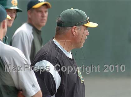 Thumbnail 1 in Haddam-Killingworth vs. Holy Cross (CIAC Class M Quarterfinal) photogallery.