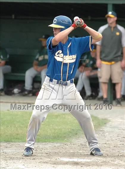 Thumbnail 3 in Haddam-Killingworth vs. Holy Cross (CIAC Class M Quarterfinal) photogallery.