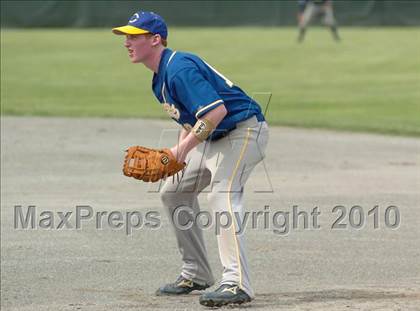 Thumbnail 1 in Haddam-Killingworth vs. Holy Cross (CIAC Class M Quarterfinal) photogallery.