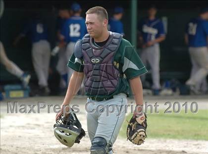Thumbnail 3 in Haddam-Killingworth vs. Holy Cross (CIAC Class M Quarterfinal) photogallery.