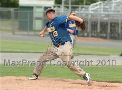 Thumbnail 2 in Haddam-Killingworth vs. Holy Cross (CIAC Class M Quarterfinal) photogallery.