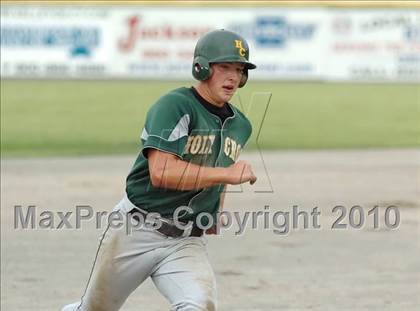 Thumbnail 1 in Haddam-Killingworth vs. Holy Cross (CIAC Class M Quarterfinal) photogallery.