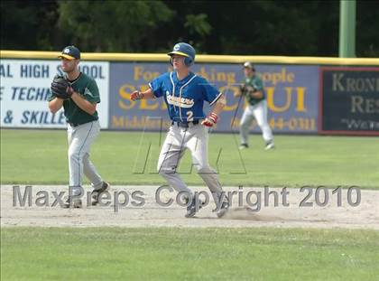 Thumbnail 3 in Haddam-Killingworth vs. Holy Cross (CIAC Class M Quarterfinal) photogallery.