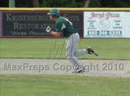 Thumbnail 3 in Haddam-Killingworth vs. Holy Cross (CIAC Class M Quarterfinal) photogallery.
