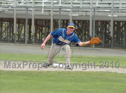 Thumbnail 3 in Haddam-Killingworth vs. Holy Cross (CIAC Class M Quarterfinal) photogallery.