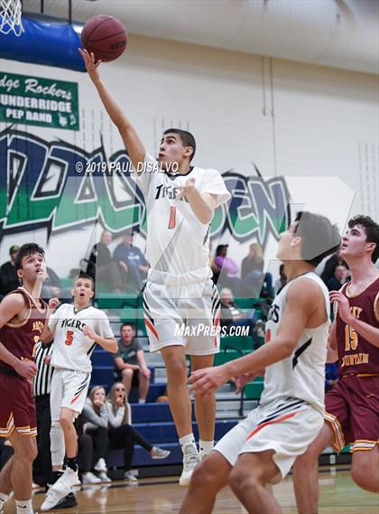 Thumbnail 3 in Grand Junction vs. Rocky Mountain photogallery.