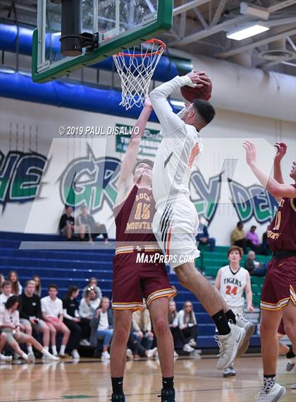 Thumbnail 1 in Grand Junction vs. Rocky Mountain photogallery.