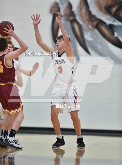 Thumbnail 2 in Grand Junction vs. Rocky Mountain photogallery.