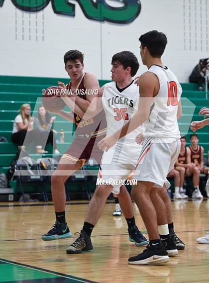 Thumbnail 1 in Grand Junction vs. Rocky Mountain photogallery.