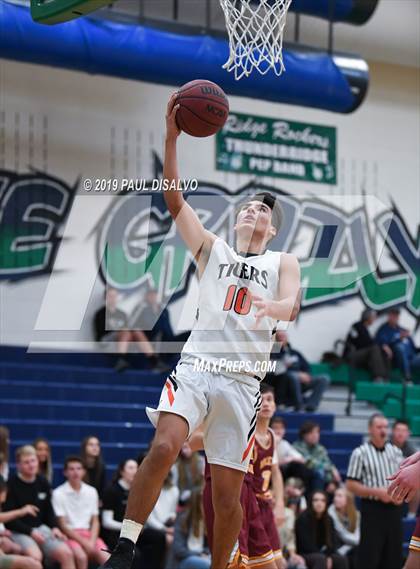 Thumbnail 2 in Grand Junction vs. Rocky Mountain photogallery.