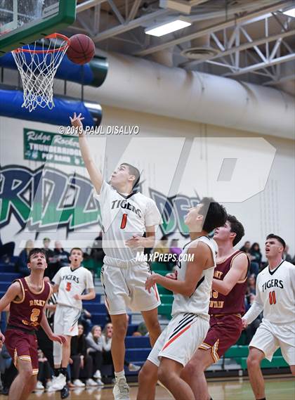 Thumbnail 2 in Grand Junction vs. Rocky Mountain photogallery.