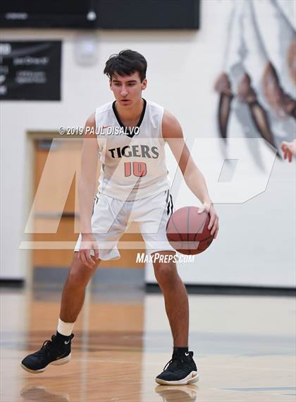 Thumbnail 3 in Grand Junction vs. Rocky Mountain photogallery.