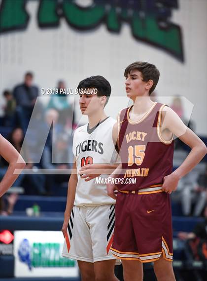 Thumbnail 1 in Grand Junction vs. Rocky Mountain photogallery.