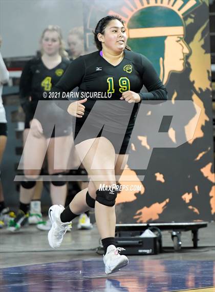 Thumbnail 1 in Canyon del Oro vs Notre Dame Prep (AIA 4A Final) photogallery.