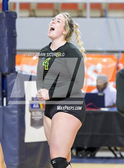 Thumbnail 1 in Canyon del Oro vs Notre Dame Prep (AIA 4A Final) photogallery.