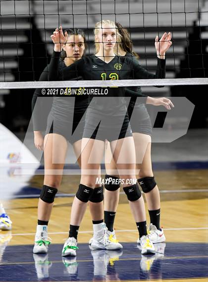 Thumbnail 3 in Canyon del Oro vs Notre Dame Prep (AIA 4A Final) photogallery.