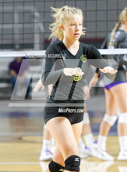 Thumbnail 3 in Canyon del Oro vs Notre Dame Prep (AIA 4A Final) photogallery.