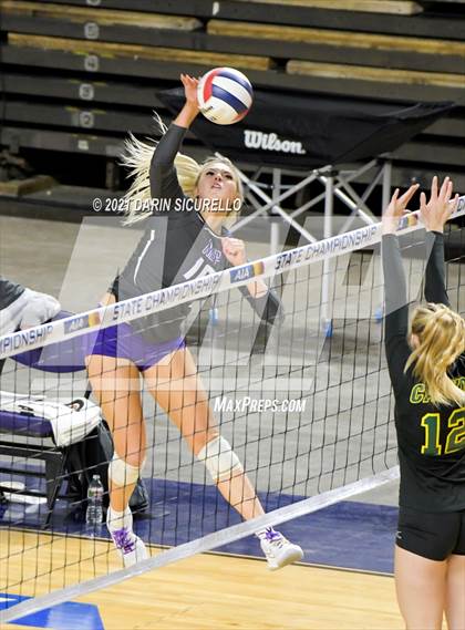Thumbnail 2 in Canyon del Oro vs Notre Dame Prep (AIA 4A Final) photogallery.