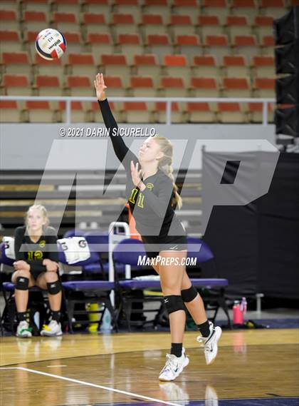 Thumbnail 3 in Canyon del Oro vs Notre Dame Prep (AIA 4A Final) photogallery.