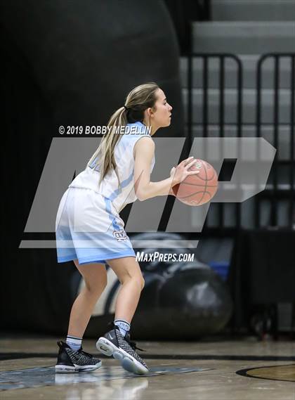 Thumbnail 1 in Clovis North vs. Clovis (CIF D1 Central Section Playoff) photogallery.