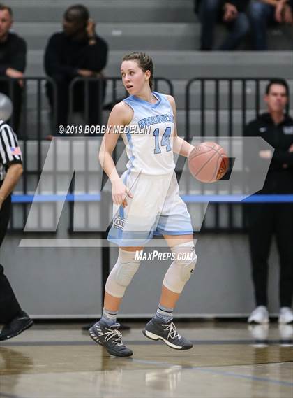 Thumbnail 2 in Clovis North vs. Clovis (CIF D1 Central Section Playoff) photogallery.